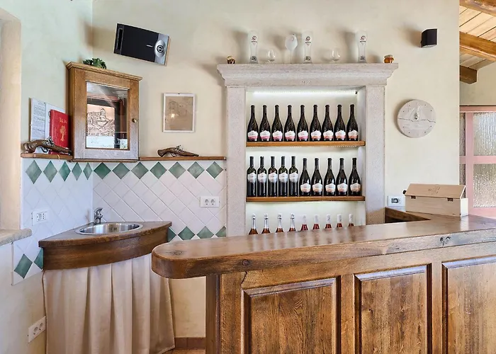 Ulika Nyaraló Poreč