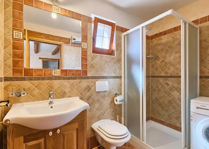 Ulika Nyaraló Poreč