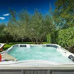 בית נופש Ulika